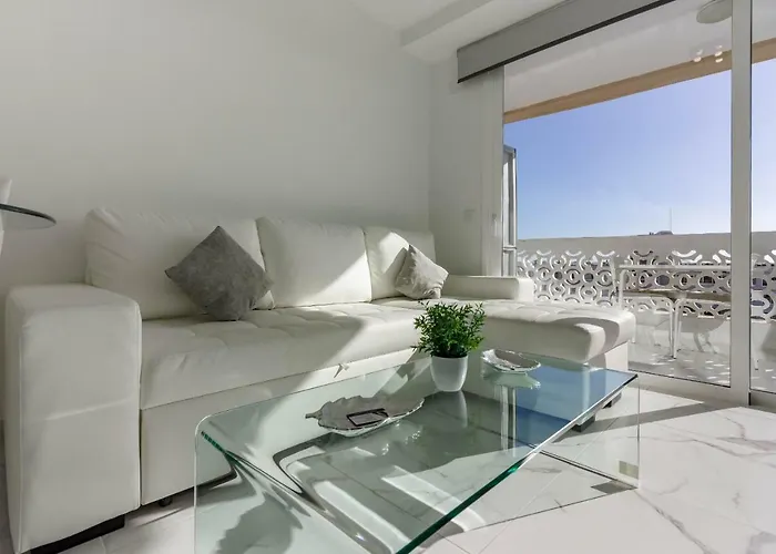 Playa Honda 1a008 Apartment